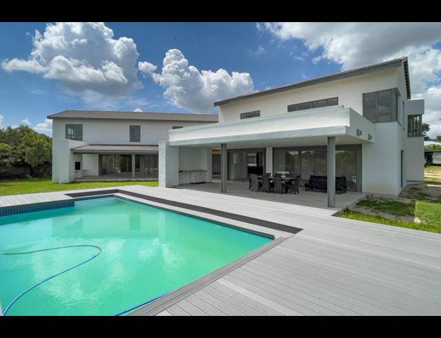 7 BEDROOM HOUSE FOR SALE IN BEAULIEU